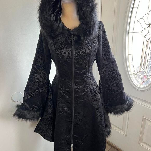 Killstar moonspell hooded coat flare sleeve size small - Picture 2 of 7